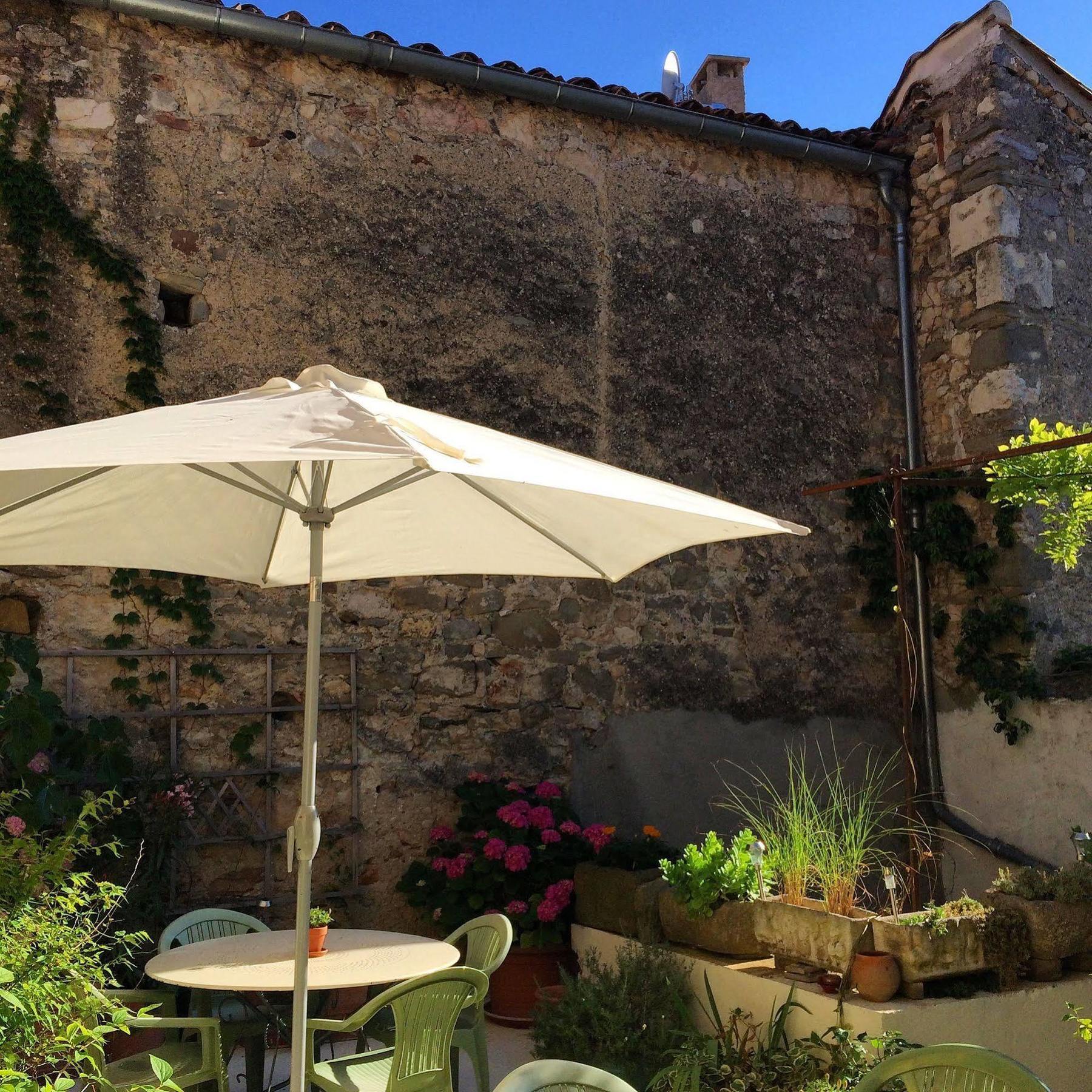 L'Ancienne Boulangerie Bed & Breakfast Caunes-Minervois Exterior photo
